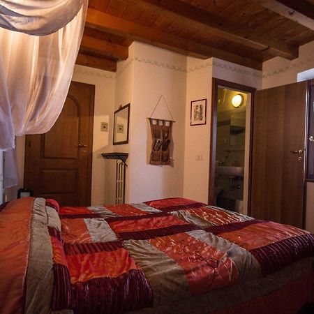 B&B Casale Onida Volta Mantovana Eksteriør billede